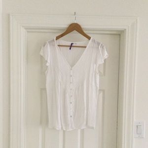 Seraphine - Flutter Sleeve Maternity Blouse